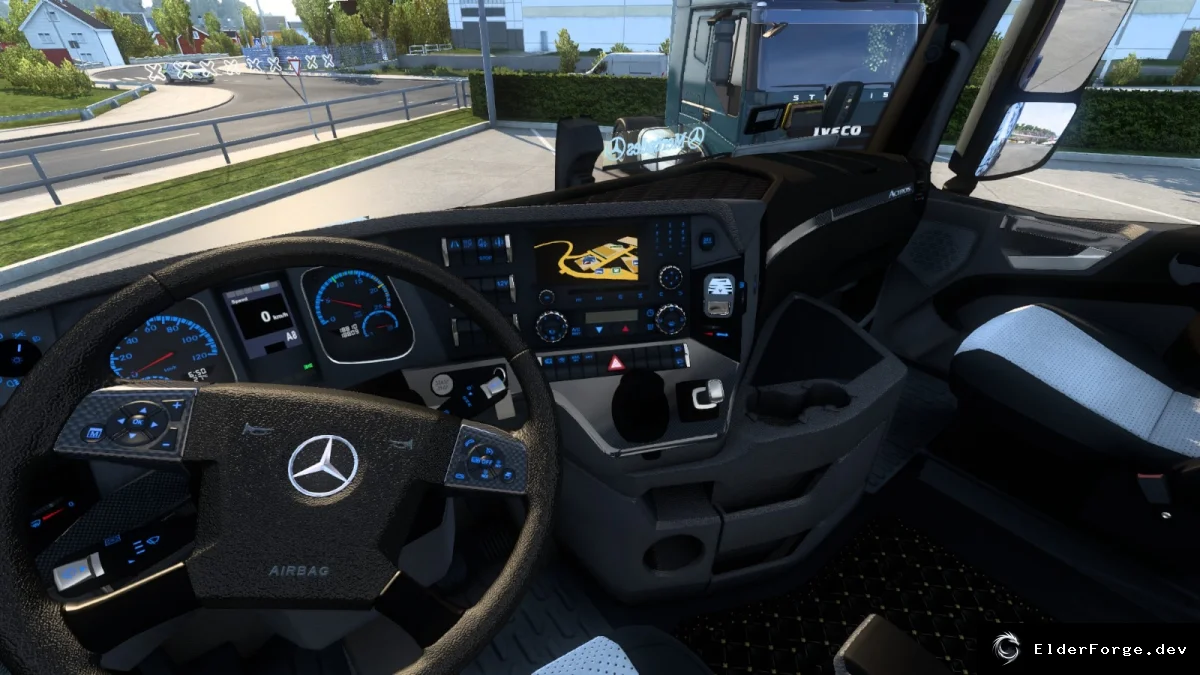 Обложка мода: Euro Truck Simulator 2 – Карбоновый черный салон для MP4 (v1.0)