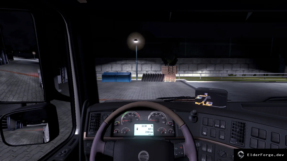 Обложка мода: Euro Truck Simulator 2: мод, меняющий положение камеры водителя в кабине
