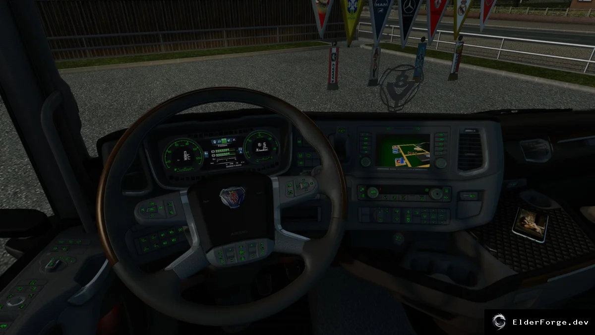 Обложка мода: Euro Truck Simulator 2 – Scania R &amp; S 2016 с зелёным дисплеем и обновлённым салоном