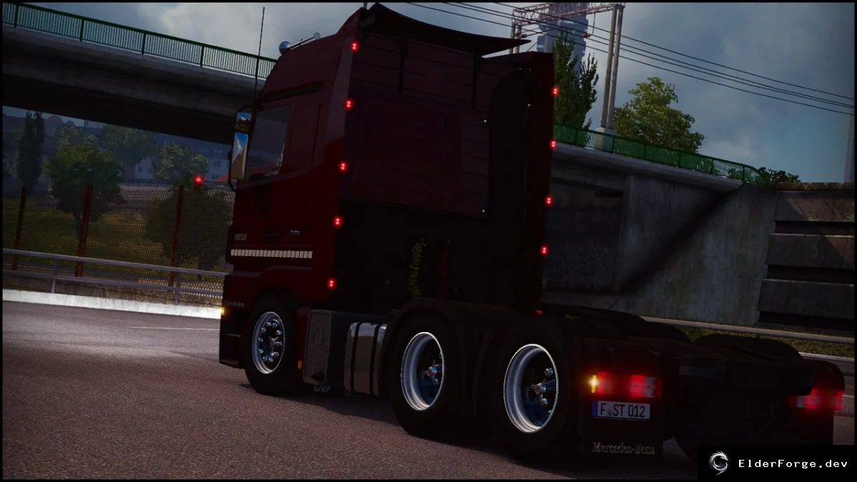 Обложка мода: Mercedes MP2 v5.0 – улучшенный мод для Euro Truck Simulator 2